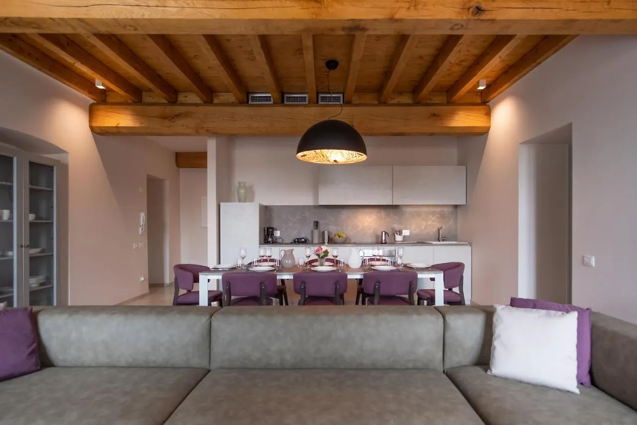 Apartment Ferienwohnung Borgo Di Drugolo Lonato del Garda Italien